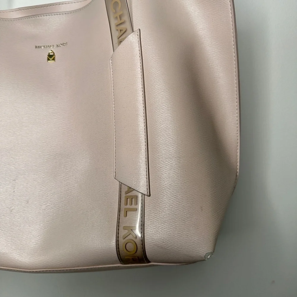 Michael Kors | Dusty Rose Tote Bag - Picture 11 of 16